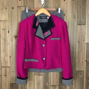 Vintage Canvasbacks Womens Art Wear Wool Suit Fushia Black & White 2 Button 12